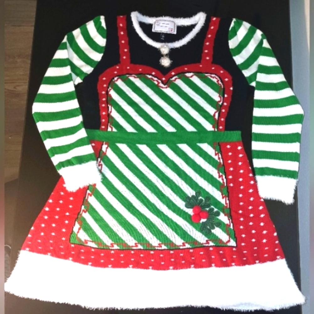 $5 HOLIDAY SALE❤️‍🔥SWEATER DRESS 🧚🏽‍♀️🎄 Makes for a Nice Gift  NWOT
